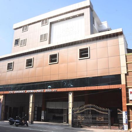 Prc Residency Hotel เชนไน ภายนอก รูปภาพ