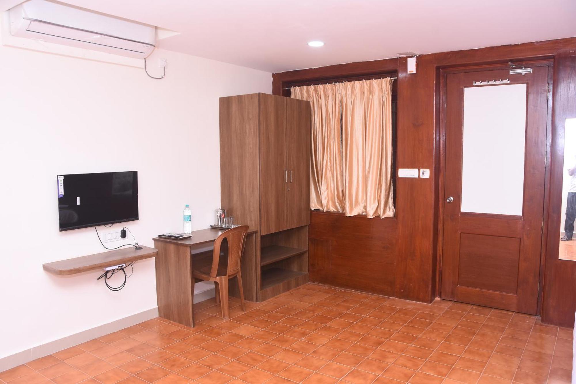 Prc Residency Hotel เชนไน ภายนอก รูปภาพ