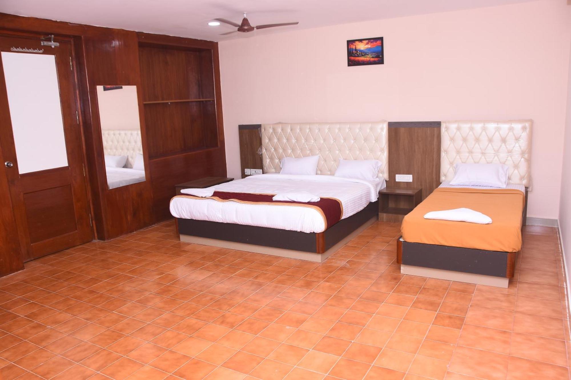 Prc Residency Hotel เชนไน ภายนอก รูปภาพ